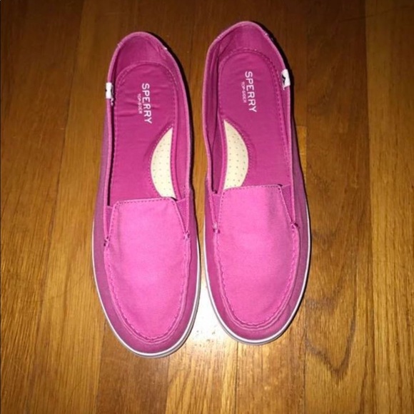 Sperry Women’s Flats (size 10) - Picture 4 of 5